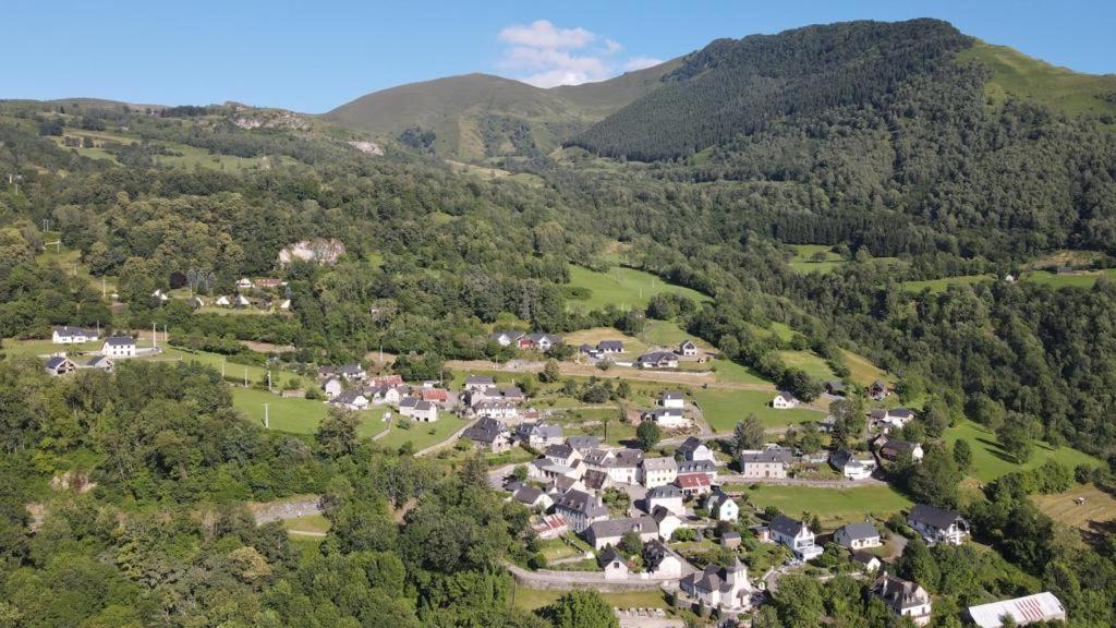 Gites De Stouet Artalens-Souin Bagian luar foto